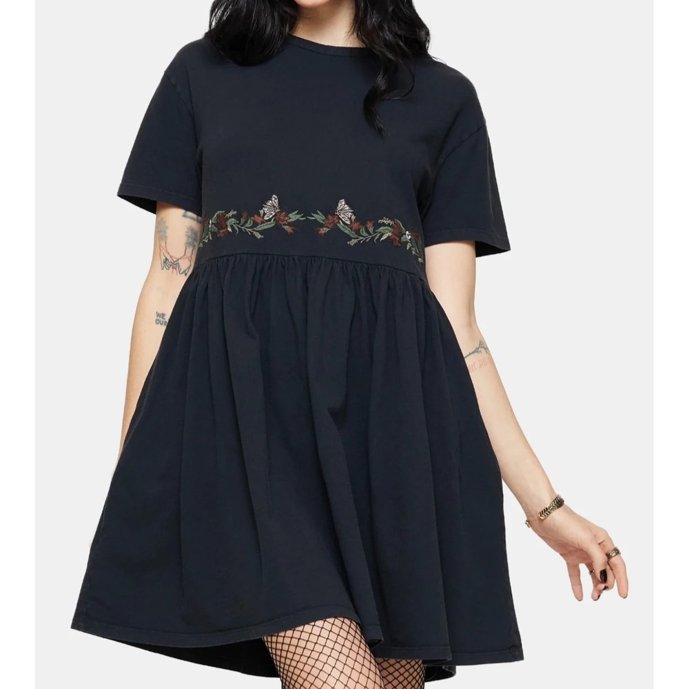 NWT Disturbia Winter Abundance Embroidered Cotton Mini Skater Dress Pockets US 8